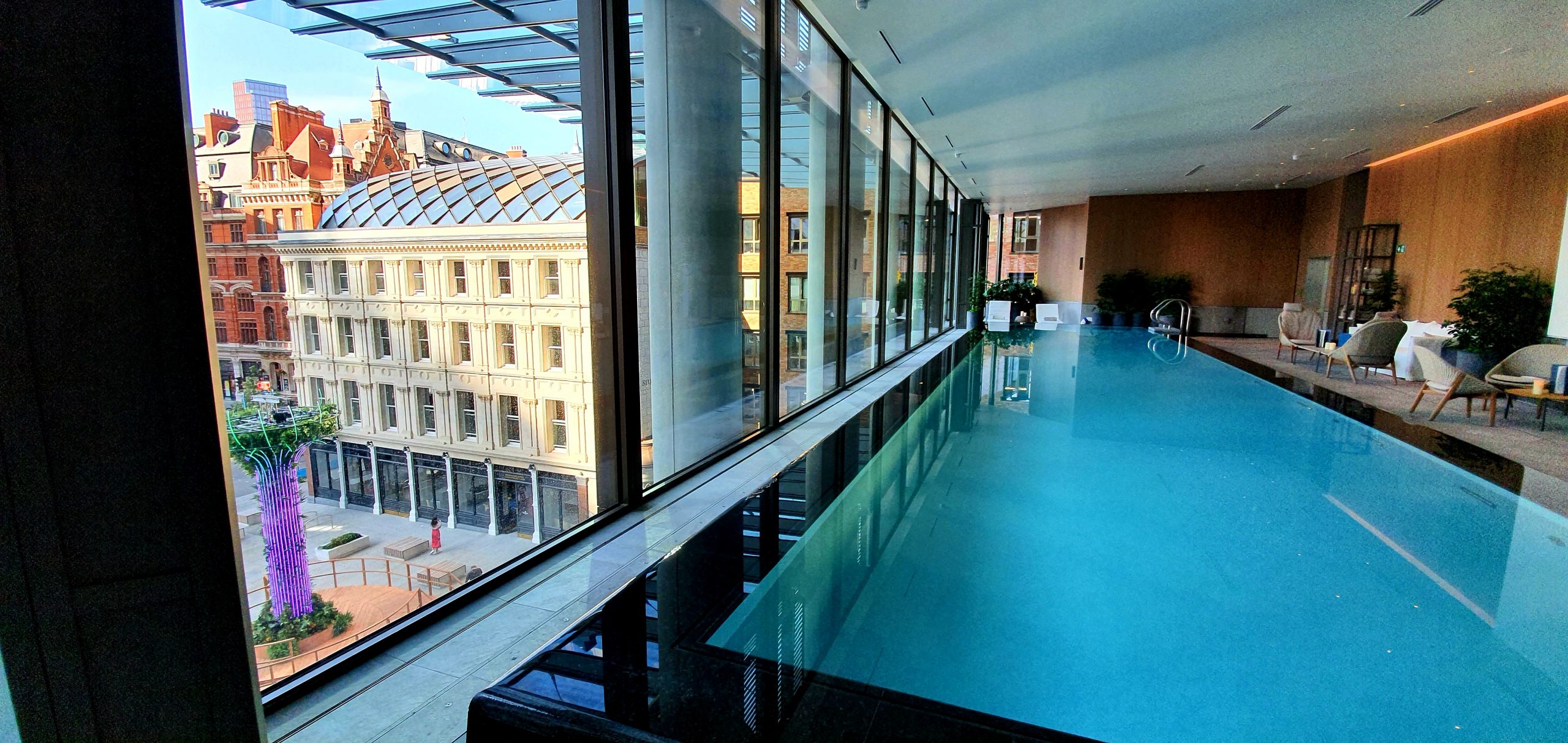 Pan Pacific London Leaflike