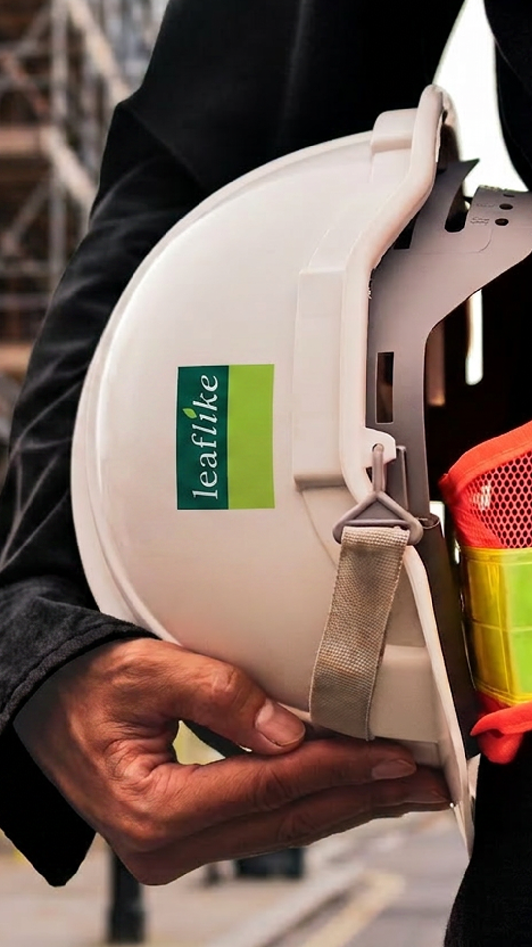 Contractor and Fit-Out - working with Leaflike
